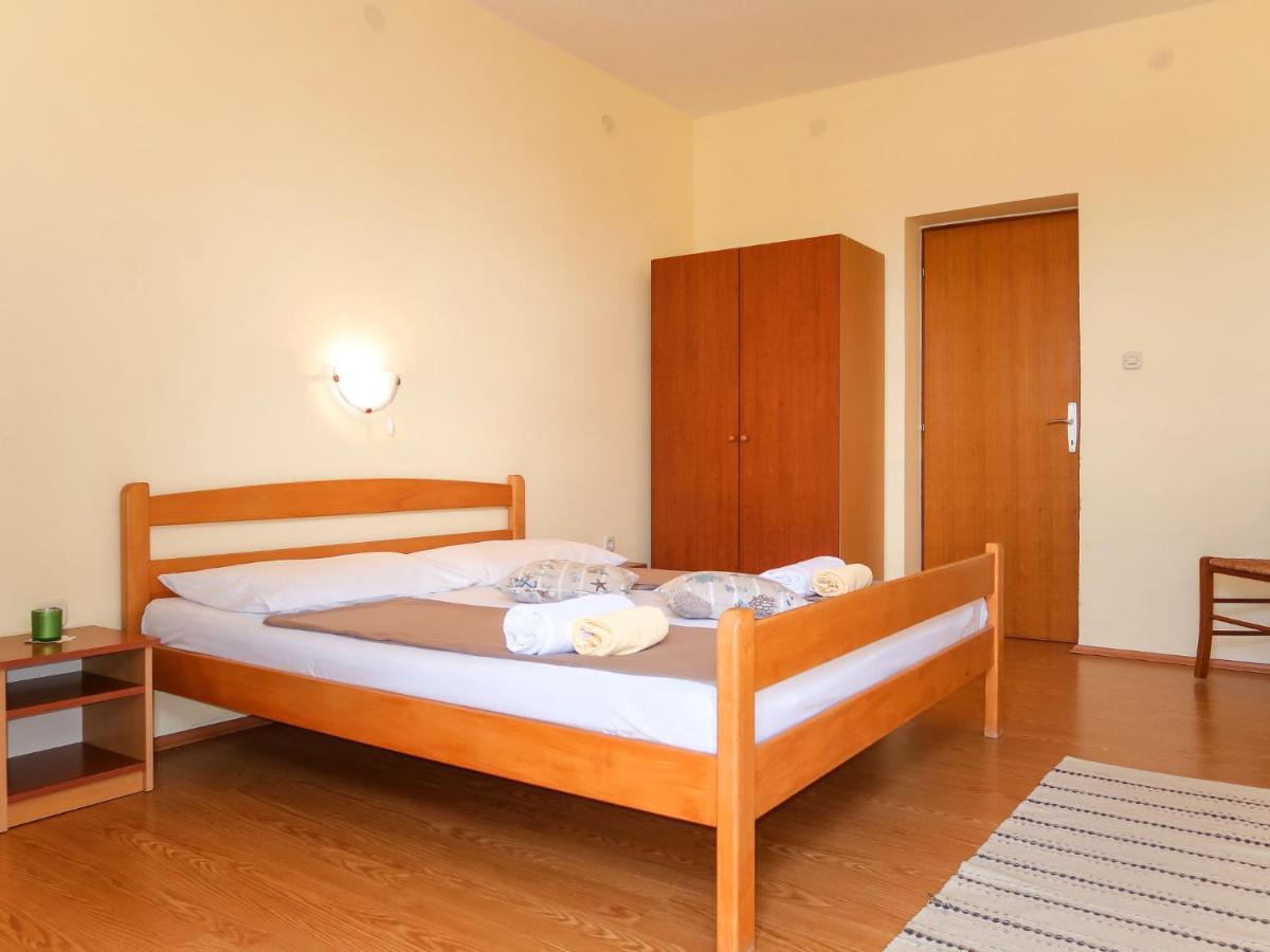 Apartment Andrija - Rab313 By Interhome Rab Town Esterno foto